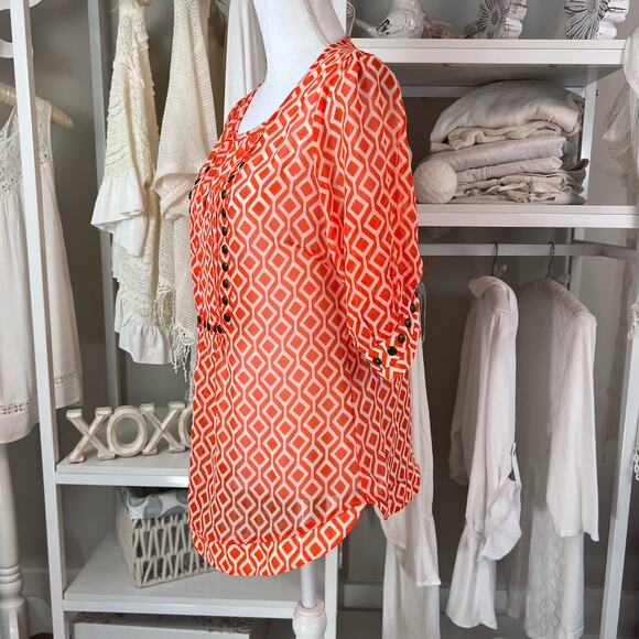 Hawthorn Women's size Medium blouse, sheer, graphic print. #1033 - Picture 2 of 10